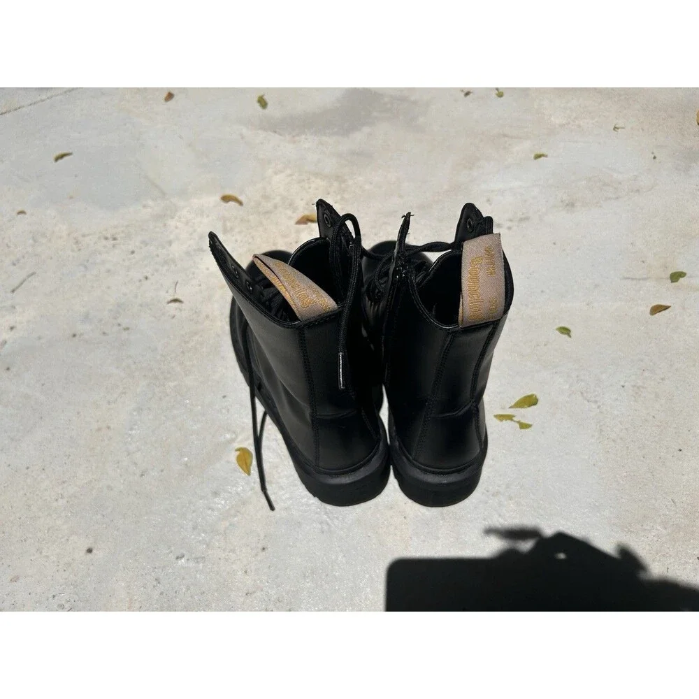 Doc Martens Jadon ll Mono Platform Boots Men’s US 8 Women’s US 9 EU 41